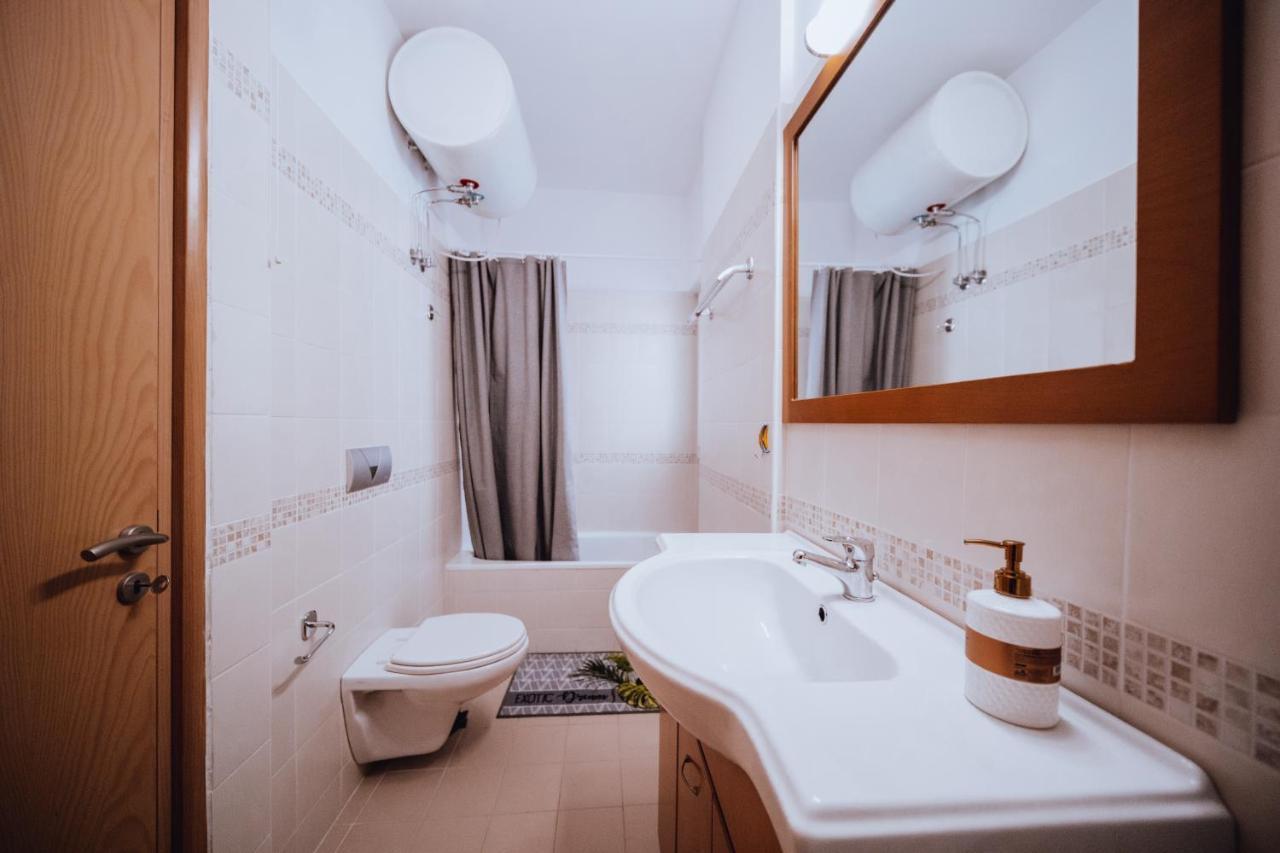 Rhodes City Iliotti Apartments מראה חיצוני תמונה
